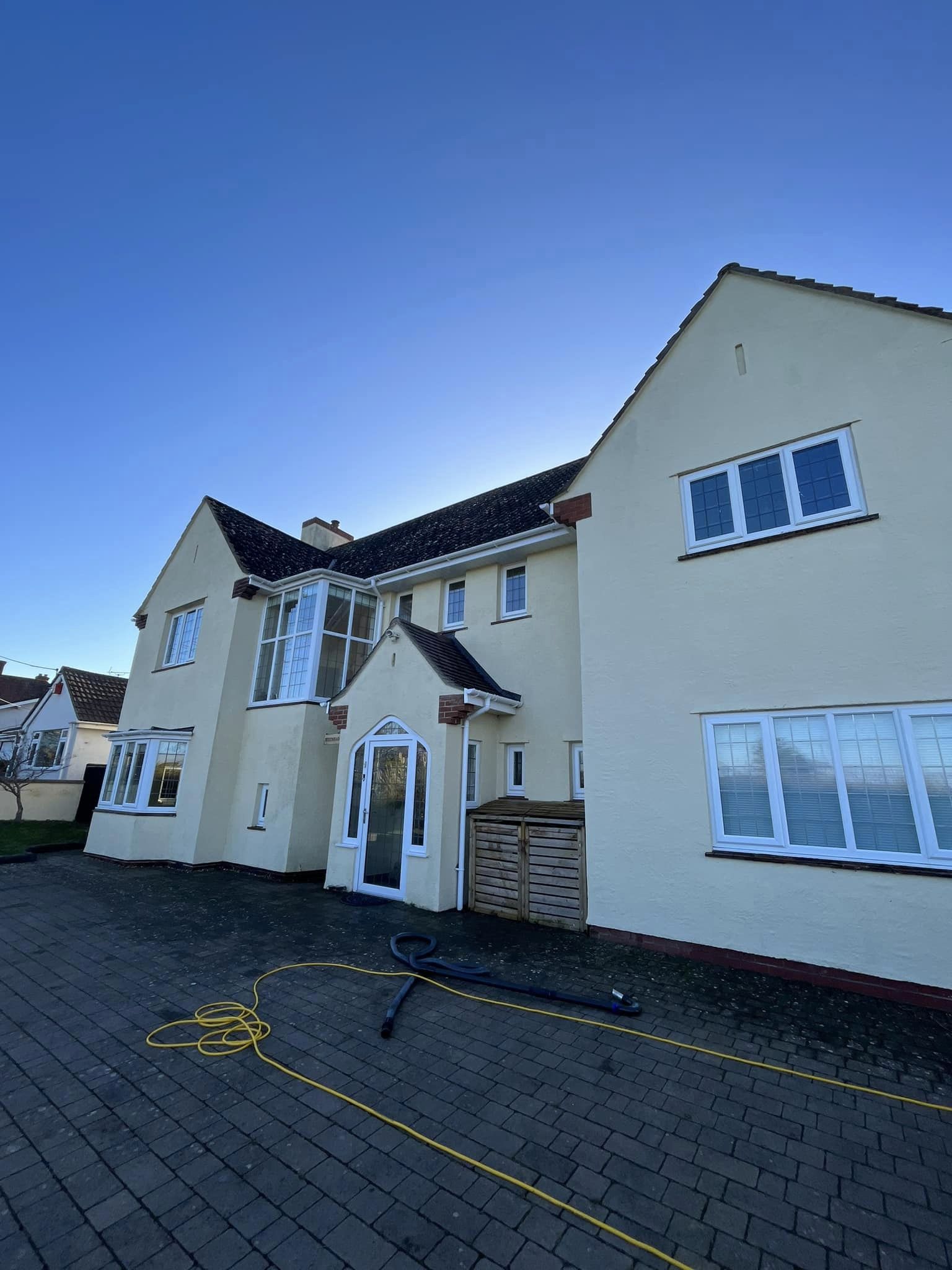 window cleaning photo